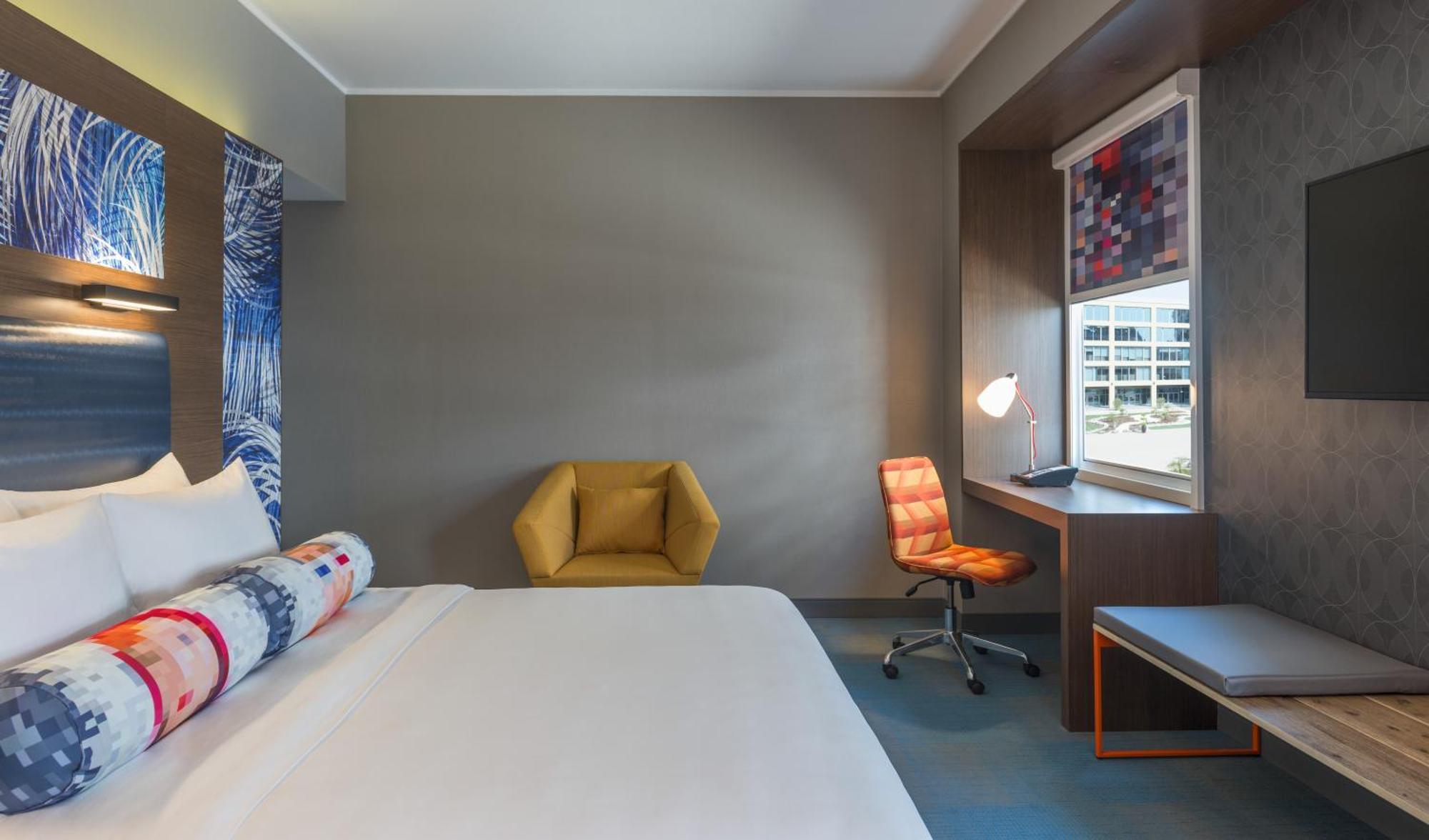 Hotel Aloft Al Ain Esterno foto