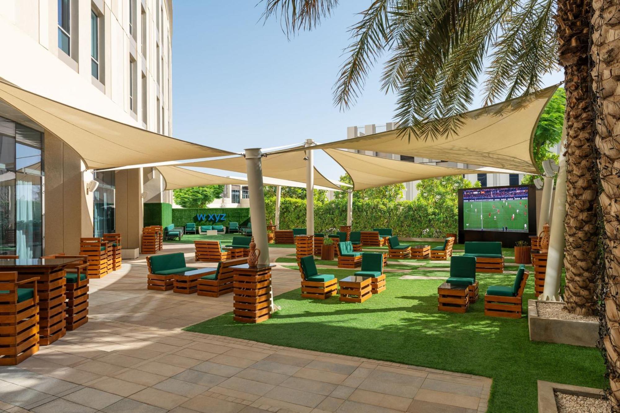 Hotel Aloft Al Ain Esterno foto