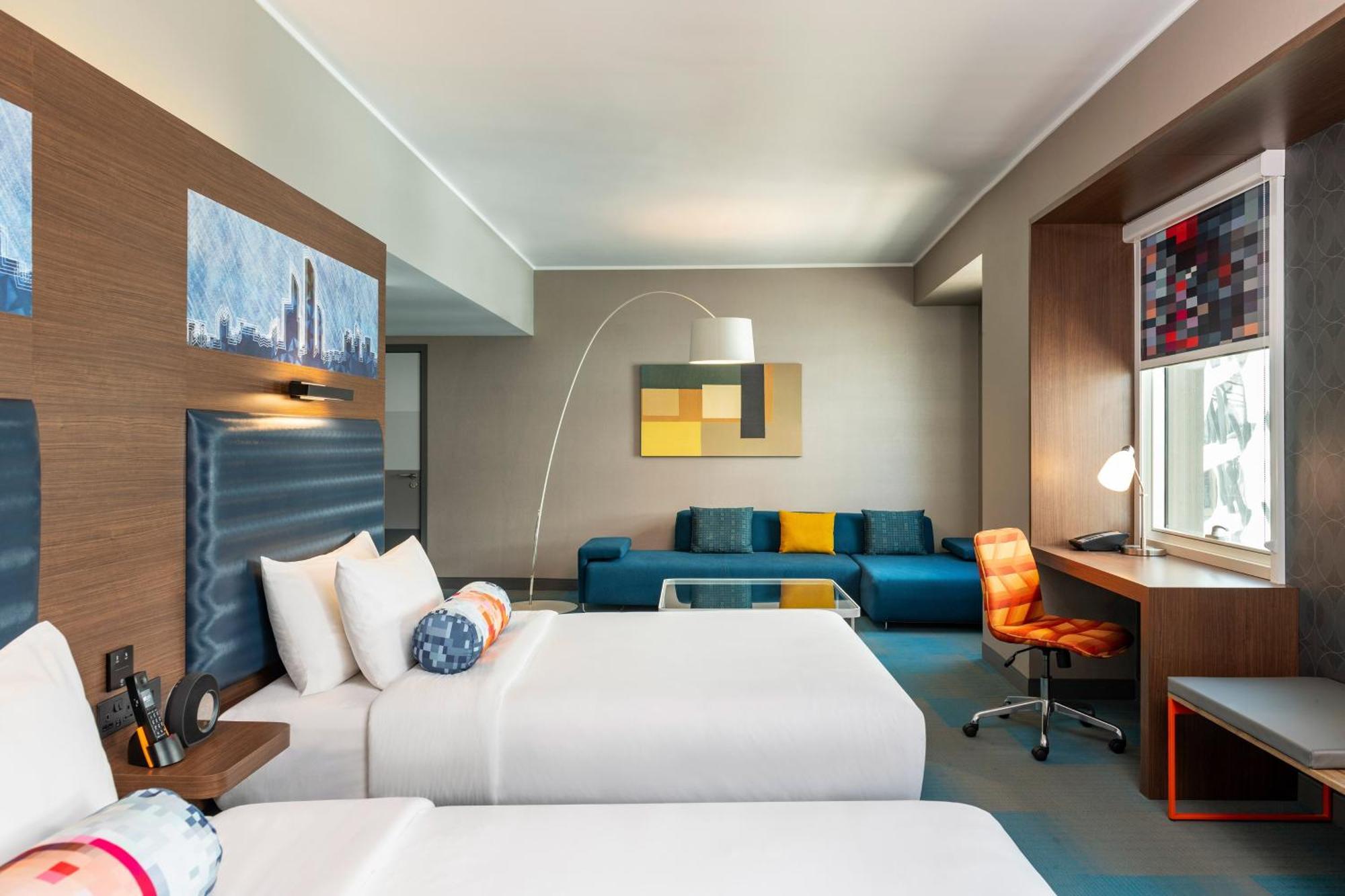 Hotel Aloft Al Ain Esterno foto