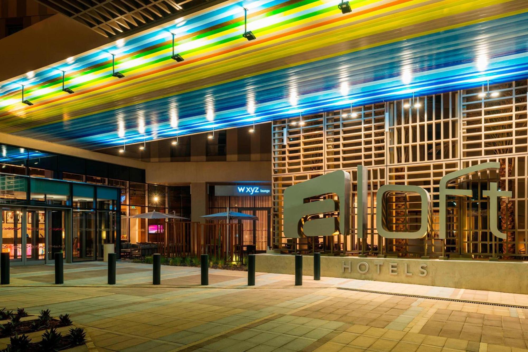 Hotel Aloft Al Ain Esterno foto
